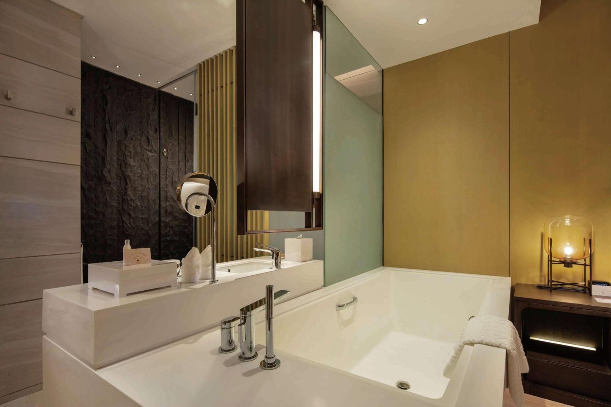 Doubletree Resort By Hilton Hainan - Xinglong Lakeside Уанинг Екстериор снимка